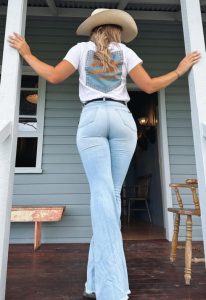 Coed Cowgirl In Tight Jeans